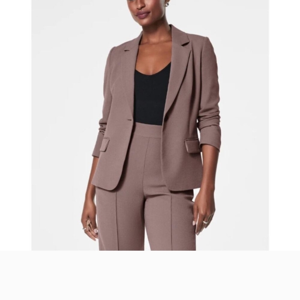 SPANX Carefree Crepe In Smoke.  Blazer, Vest, Pants Set: Perfect Condition.